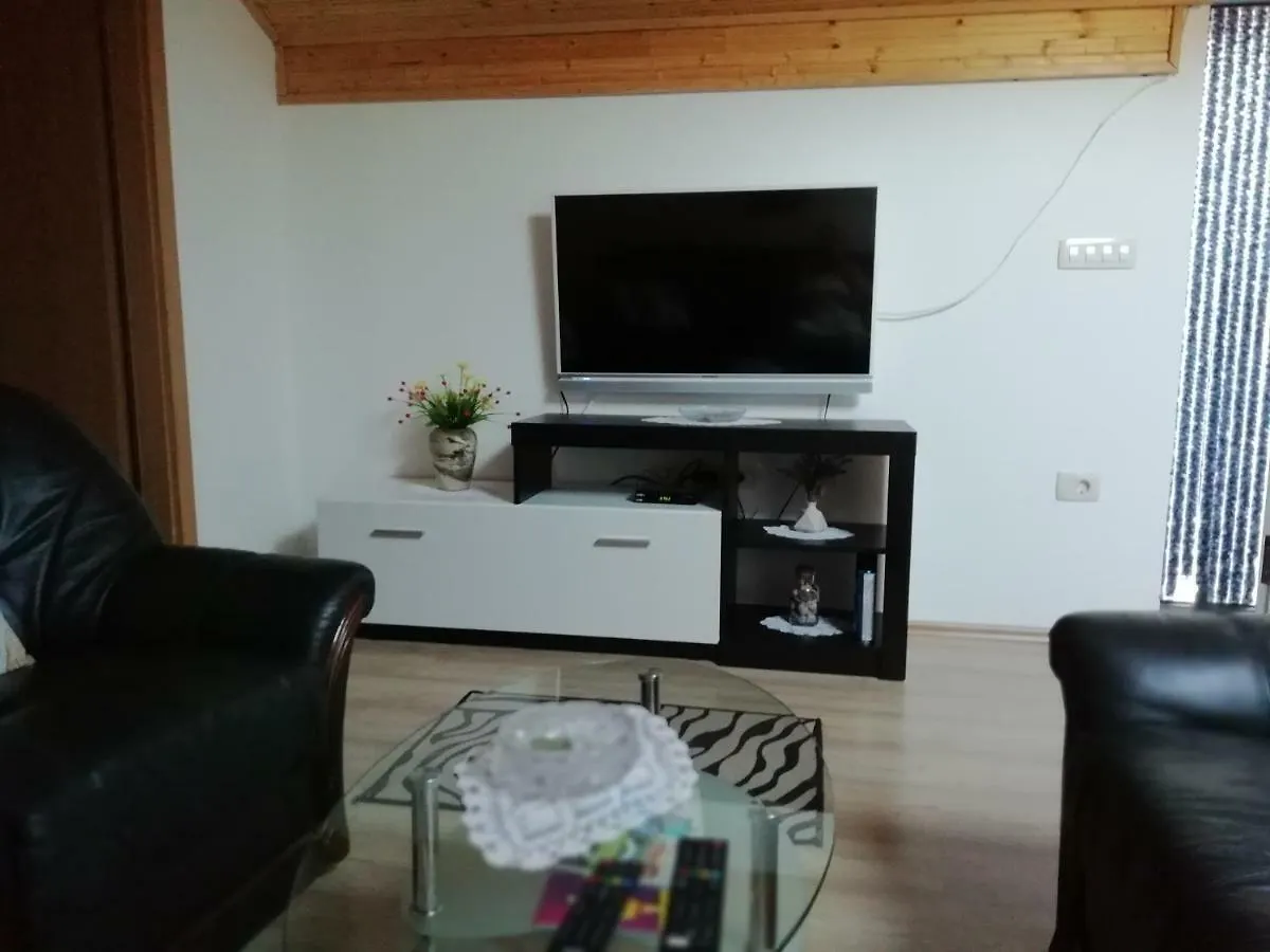 Holiday Homes Mirjana Mošćenička Draga 0*,  Croácia
